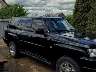 2007 Nissan Patrol V (Y61) Рестайлинг, чёрный, 3500000 рублей, вид 3