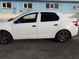 2014 Renault Logan II, белый, 445000 рублей, вид 4