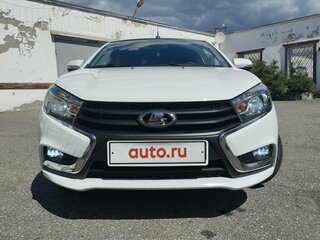 2017 Lada (ВАЗ) Vesta I, белый, 935000 рублей, вид 1