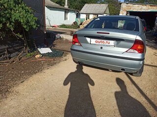 2004 Ford Focus I Рестайлинг, серебристый, 360000 рублей, вид 5