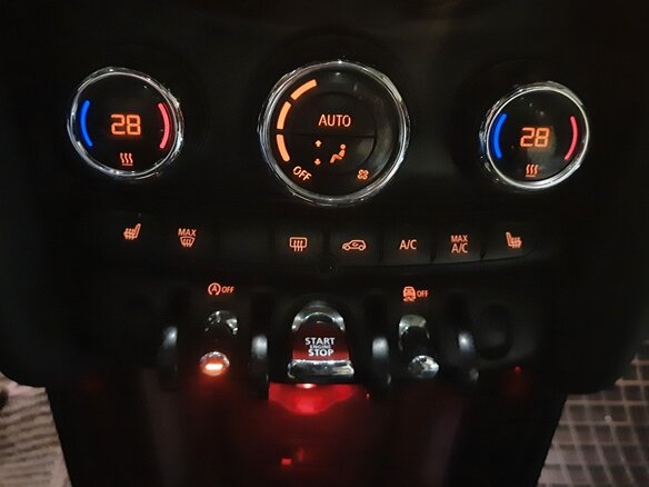 2018 Mini Hatch Cooper III (F55/F56) Рестайлинг, зелёный, 1197768 рублей - вид 27