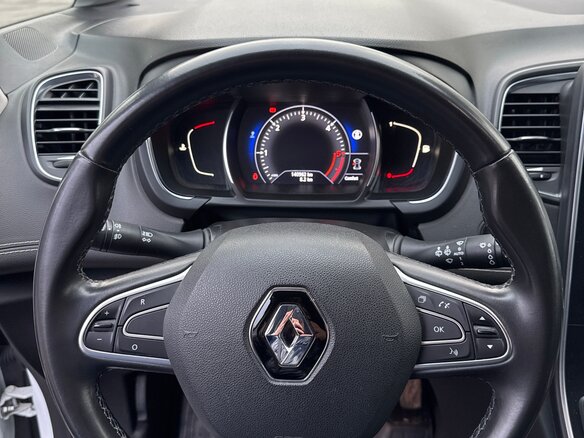 2017 Renault Scenic Grand IV, белый, 1870000 рублей - вид 8