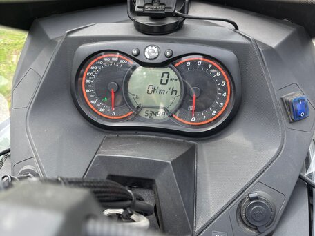 2015 BRP Lynx Commander 900, серый, 1800000 рублей, вид 5