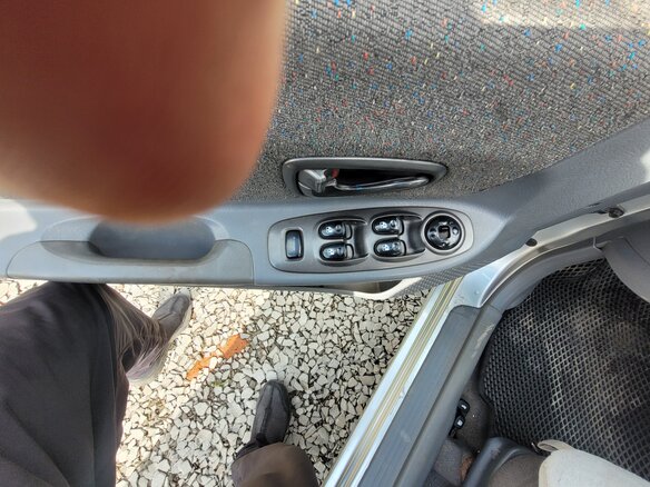 2005 Hyundai Accent ТагАЗ II, серебристый, 273000 рублей - вид 14