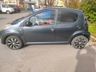 2010 Citroen C1 I Рестайлинг, серый, 425000 рублей, вид 4