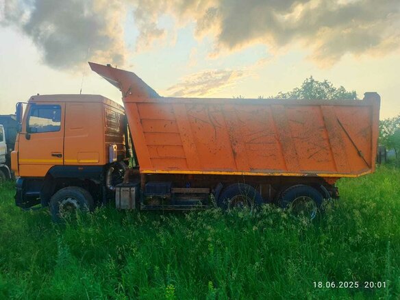 2018 МАЗ 6501, оранжевый, 3250000 рублей - вид 1