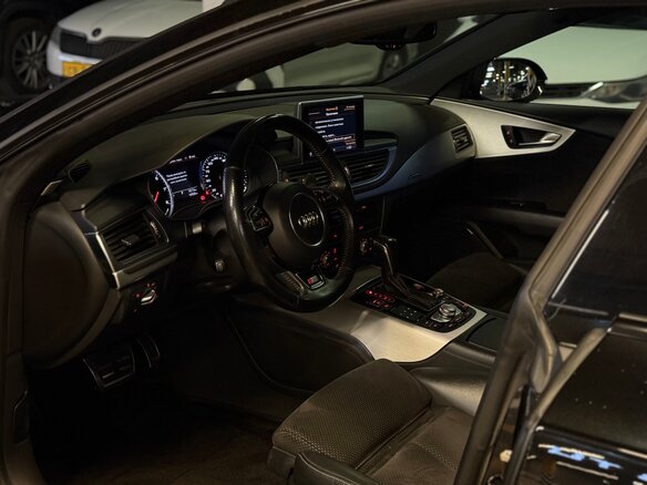 2016 Audi A7 I (4G) Рестайлинг, чёрный, 2500000 рублей - вид 7