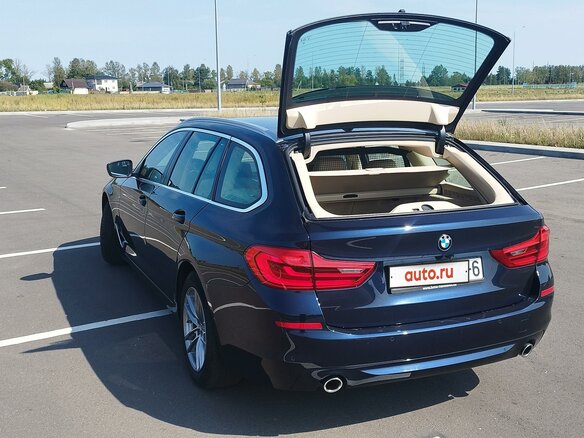 2020 BMW 5 серии 530d xDrive VII (G30/G31/G38), синий, 3100000 рублей - вид 20