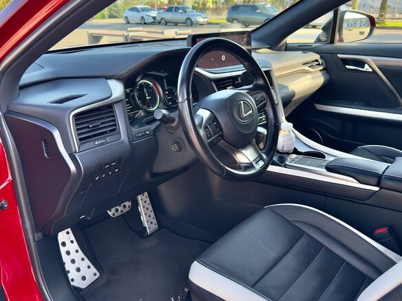 2021 Lexus RX 300 IV Рестайлинг, красный, 5800000 рублей - вид 7