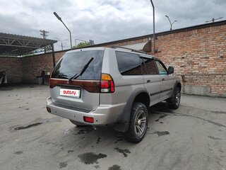 2001 Mitsubishi Montero Sport I, серебристый, 820000 рублей, вид 2