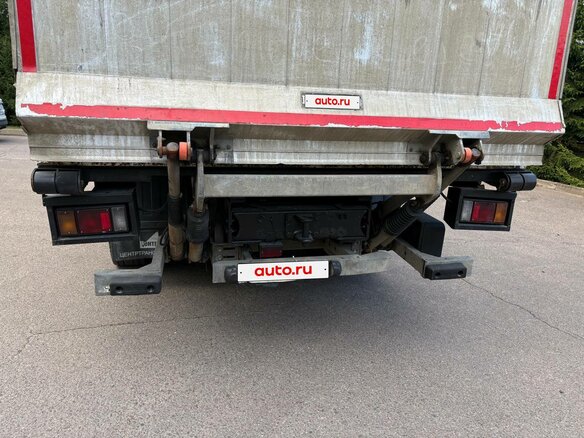 2018 Isuzu Forward (F-Series), белый, 2050000 рублей - вид 21