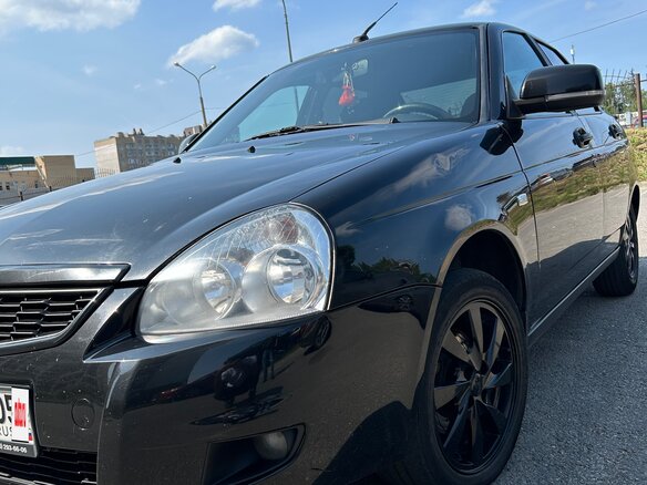 2015 Lada (ВАЗ) Priora I Рестайлинг, чёрный, 699999 рублей