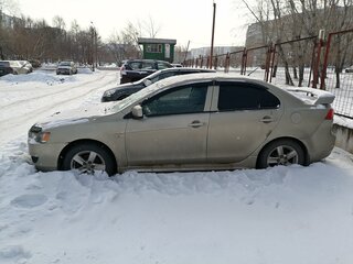 2008 Mitsubishi Lancer X, бежевый, 620000 рублей, вид 3