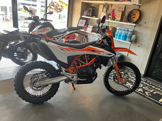 2022 KTM 690 Enduro R, оранжевый, 1000000 рублей, вид 1