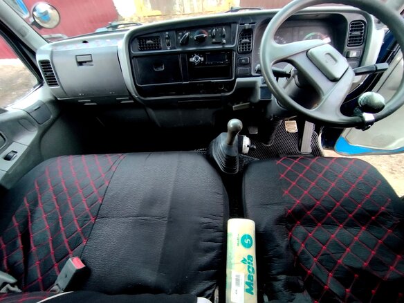 1995 Fuso (Mitsubishi) Canter, синий, 2200000 рублей - вид 21