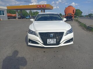 2018 Toyota Crown XV (S220), белый, 2950000 рублей, вид 2