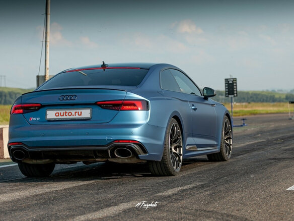 2018 Audi RS 5 II (F5), серый - вид 2