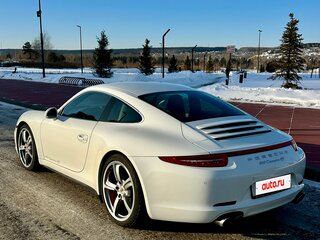2013 Porsche 911 Carrera 4S VII (991), белый, 9000000 рублей, вид 3