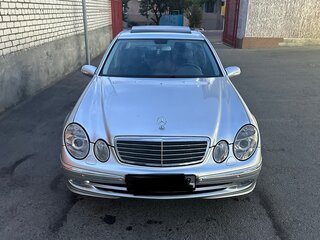 2004 Mercedes-Benz E-Класс 200 III (W211, S211), серебристый, 1300000 рублей, вид 3