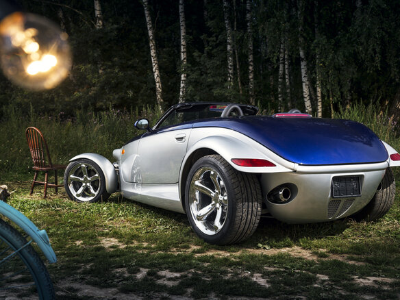 2001 Chrysler Prowler, серебристый - вид 12