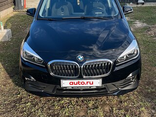 2020 BMW 2 серии Gran Tourer Gran Tourer 216d F46 Рестайлинг, чёрный, 1590000 рублей, вид 3