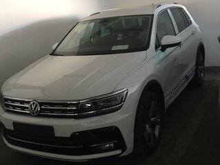 2019 Volkswagen Tiguan II, белый, 3900000 рублей, вид 2