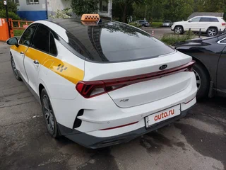 2021 Kia K5 III, белый, 1599000 рублей, вид 5