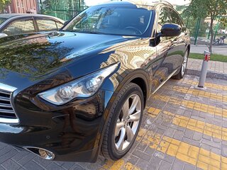 2015 Infiniti QX70, чёрный, 3400000 рублей, вид 3