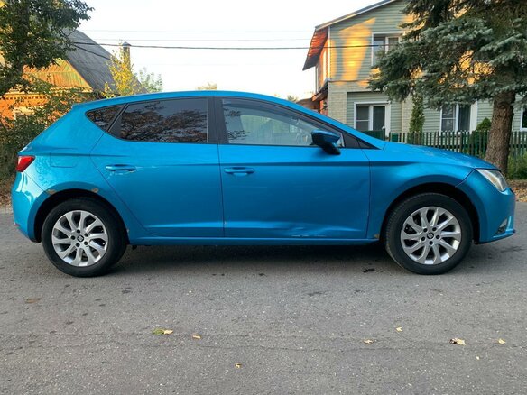 2013 SEAT Leon III, голубой, 900000 рублей - вид 3