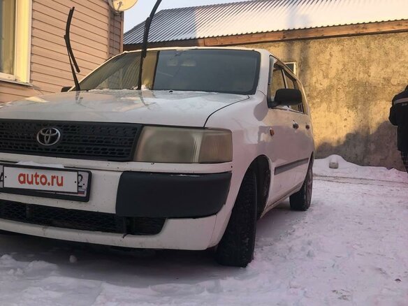 2002 Toyota Probox I, белый, 420000 рублей - вид 1