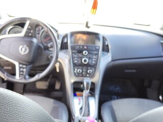 2012 Opel Astra J, бежевый, 580000 рублей, вид 4