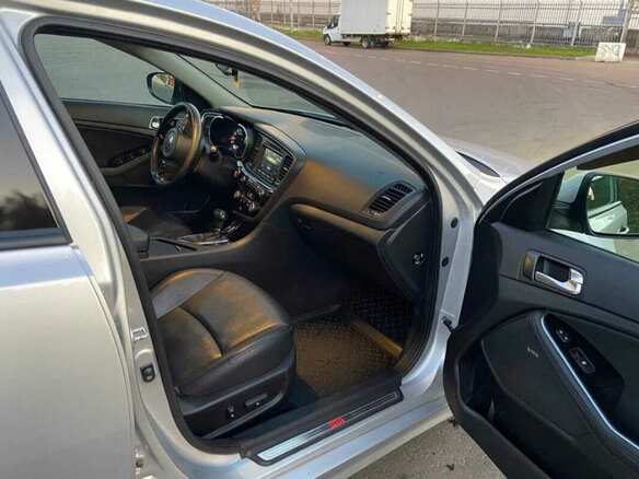 2015 Kia Optima III Рестайлинг, серый, 1750000 рублей - вид 4