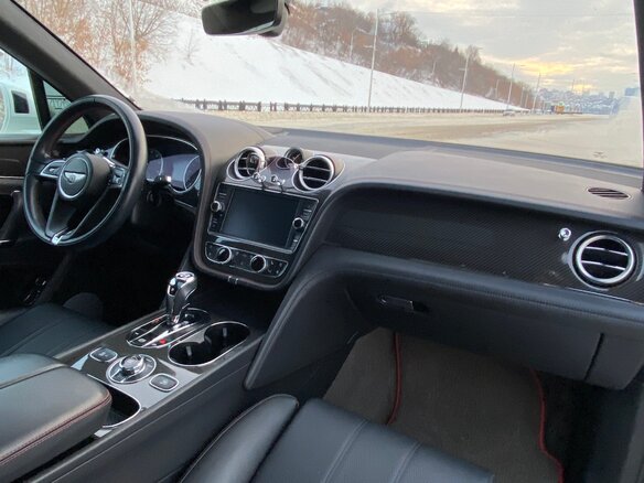 2019 Bentley Bentayga I, белый, 11400000 рублей - вид 10