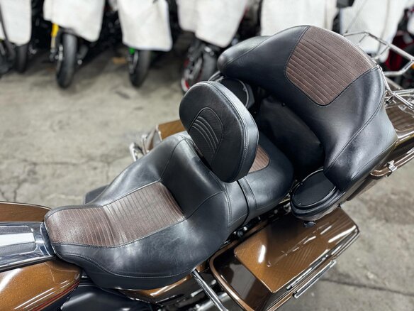 2013 Harley-Davidson Electra Glide, коричневый, 1120000 рублей - вид 25