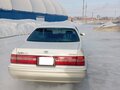 1997 Toyota Crown X (S150), белый, 650000 рублей - вид 2