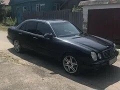 2000 Mercedes-Benz E-Класс 280 II (W210, S210) Рестайлинг, чёрный, 390000 рублей, вид 2