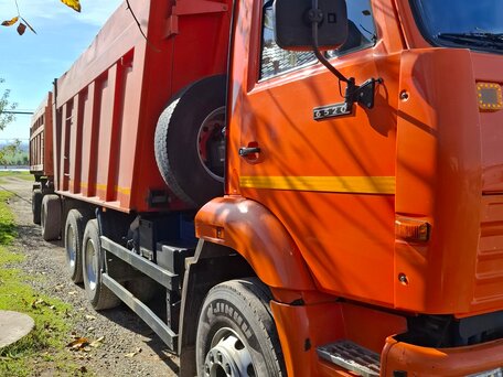2013 КамАЗ 6520, оранжевый, 2700000 рублей, вид 2