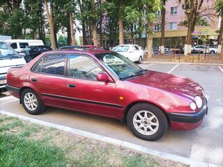 1998 Toyota Corolla VIII (E110), красный, 395000 рублей, вид 3