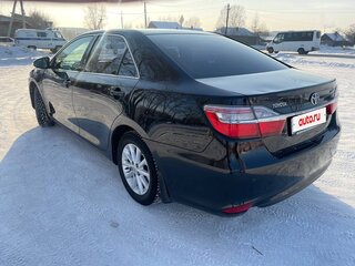 2015 Toyota Camry VII (XV50) Рестайлинг, чёрный, 2250000 рублей, вид 4
