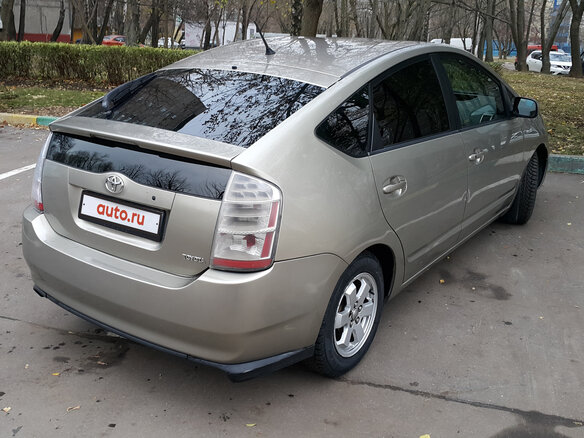 2006 Toyota Prius II (XW20), бежевый - вид 5