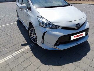2019 Toyota Prius Alpha I (ZVW40/41) Рестайлинг, белый, 2000000 рублей, вид 2