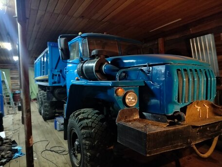 2008 Урал 4320, синий, 2000000 рублей, вид 3