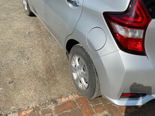 2020 Nissan Note II Рестайлинг, серый, 1150000 рублей, вид 4