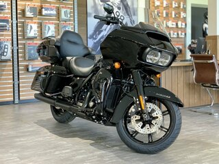 2024 Harley-Davidson Road Glide Limited, чёрный, 3990000 рублей, вид 2