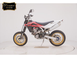 2011 Husqvarna SM 450, белый, 349300 рублей, вид 2
