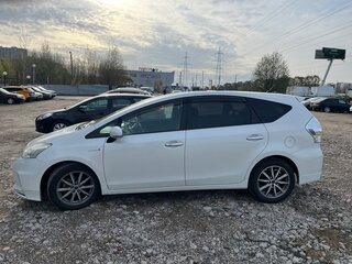 2011 Toyota Prius Alpha I (ZVW40/41), белый, 1450000 рублей, вид 4