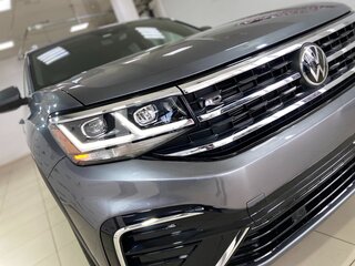 2020 Volkswagen Atlas Cross Sport I, зелёный, 4150000 рублей, вид 2