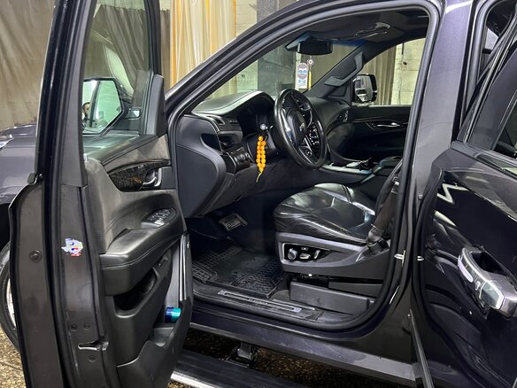 2015 Cadillac Escalade IV, серый, 4050000 рублей - вид 5