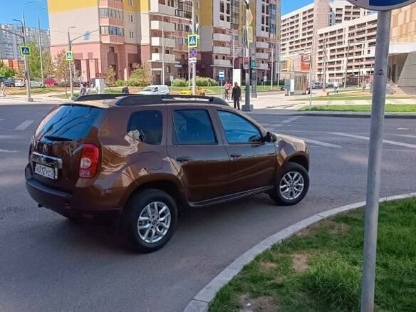 2014 Renault Duster I, коричневый, 1370000 рублей - вид 15