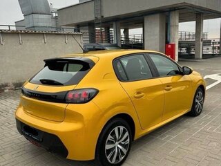 2020 Peugeot 208 II, жёлтый, 950000 рублей, вид 3